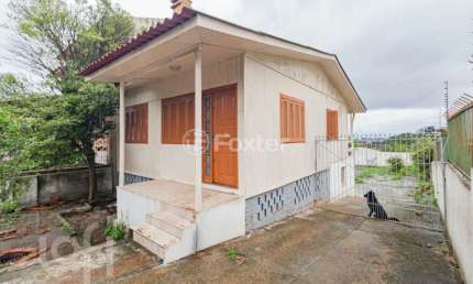 Casa com 2 quartos à venda na Avenida dos Prazeres, 538, Vila Jardim, Porto Alegre, 100 m2 por R$ 600.000