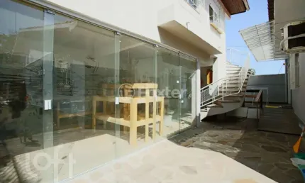 Casa com 3 quartos à venda na rua alfredo silveira dias, 223, nonoai, porto alegre, 315 m2 por r$ 714.000