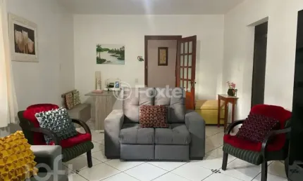 Casa com 3 quartos à venda na rua lyra, 183, estância velha, canoas, 230 m2 por r$ 999.990
