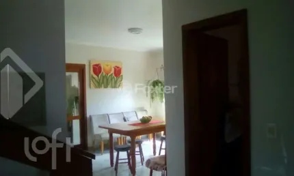 Casa com 4 quartos à venda na Rua Professor Carvalho Freitas, 1117, Teresópolis, Porto Alegre, 130 m2 por R$ 800.000