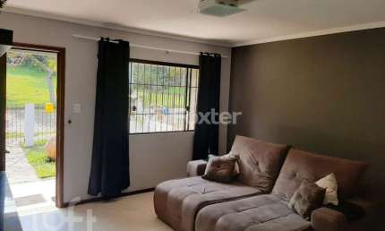 Casa com 3 quartos à venda na Rua Antônio Josephino Perrone, 343, Espírito Santo, Porto Alegre, 300 m2 por R$ 540.000