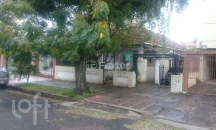 Casa com 1 quarto à venda na Rua Evaristo da Veiga, 427, Partenon, Porto Alegre, 338 m2 por R$ 440.000