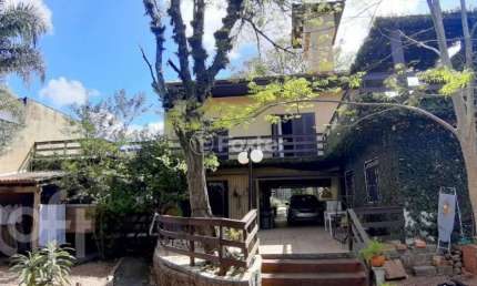 Casa com 5 quartos à venda na Avenida Engenheiro Ludolfo Boehl, 367, Teresópolis, Porto Alegre, 300 m2 por R$ 1.500.000