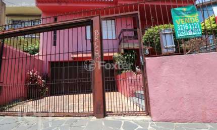 Casa com 3 quartos à venda na Rua Fernando Abbott, 1129, Cristo Redentor, Porto Alegre, 233 m2 por R$ 650.000
