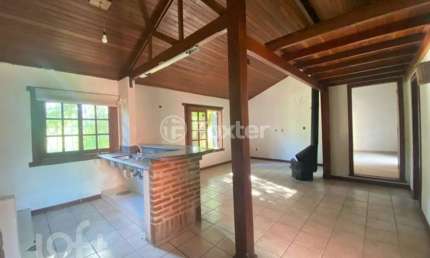 Casa com 4 quartos à venda na Rua Franklin, 339, Jardim Itu Sabará, Porto Alegre, 312 m2 por R$ 426.000