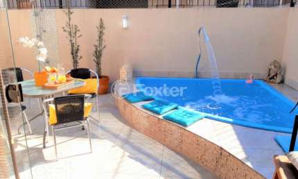 Casa com 2 quartos à venda na Rua Fernando Jorge Schneider, 741, Hípica, Porto Alegre, 139 m2 por R$ 790.000