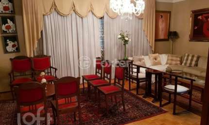 Casa com 5 quartos à venda na Rua Bernardo Pires, 486, Santana, Porto Alegre, 400 m2 por R$ 1.900.000