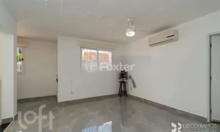 Casa com 3 quartos à venda na Rua Ângelo Crivellaro, 359, Jardim do Salso, Porto Alegre, 180 m2 por R$ 960.000