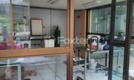 Casa com 3 quartos à venda na Rua Doutor Campos Velho, 990, Cristal, Porto Alegre, 168 m2 por R$ 700.000