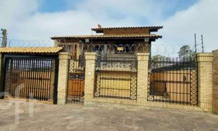 Casa com 3 quartos à venda na Avenida Cai, 917, Cristal, Porto Alegre, 470 m2 por R$ 1.980.000