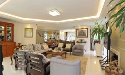 Casa com 4 quartos à venda na Rua Baden Powell, 148, Sarandi, Porto Alegre, 350 m2 por R$ 2.180.000