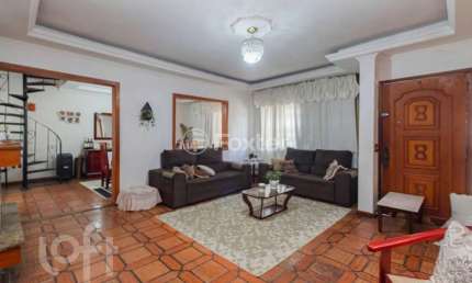 Casa com 6 quartos à venda na Rua Engenheiro Frederico Dahne, 565, Sarandi, Porto Alegre, 220 m2 por R$ 980.000