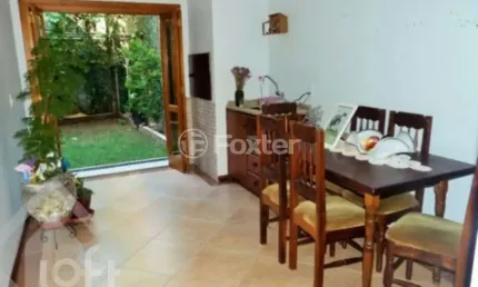 Casa com 3 quartos à venda na rua doutor pitrez, 297, ipanema, porto alegre, 262 m2 por r$ 845.000