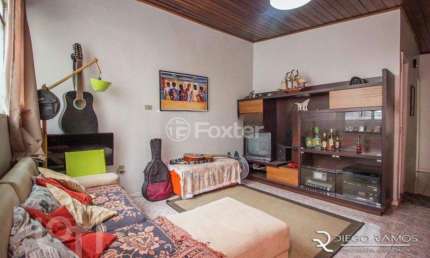 Casa com 4 quartos à venda na Rua Francisco Ferrer, 475, Rio Branco, Porto Alegre, 190 m2 por R$ 880.000