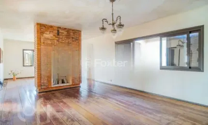 Casa com 3 quartos à venda na Avenida Clemenciano Barnasque, 219, Teresópolis, Porto Alegre, 400 m2 por R$ 990.000