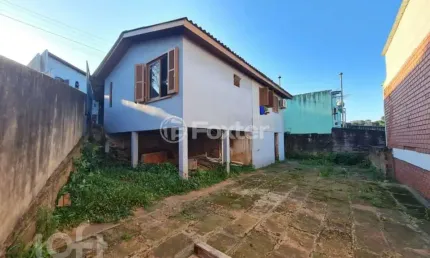 Casa com 3 quartos à venda na Rua Visconde de Araguaia, 227, Santo Afonso, Novo Hamburgo, 150 m2 por R$ 240.000