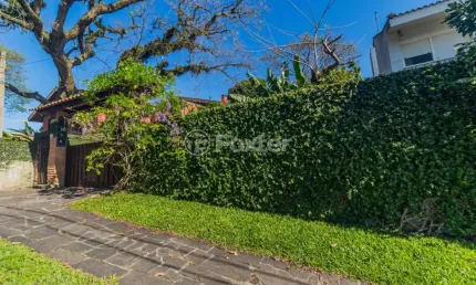 Casa com 4 quartos à venda na Rua Coroados, 1200, Vila Assunção, Porto Alegre, 360 m2 por R$ 2.200.000