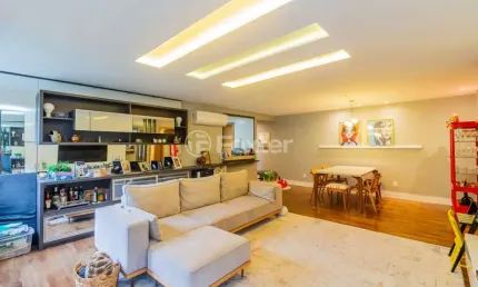 Apartamento com 3 quartos à venda na rua araruama, 805, vila jardim, porto alegre, 145 m2 por r$ 1.600.000