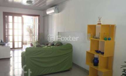 Casa com 2 quartos à venda na Rua Honório Lemos, 354, Vila João Pessoa, Porto Alegre, 120 m2 por R$ 440.000