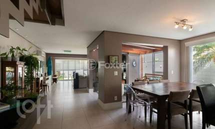 Casa em condomínio fechado com 3 quartos à venda na Rua Dolores Duran, 1584, Lomba do Pinheiro, Porto Alegre, 212 m2 por R$ 1.590.000