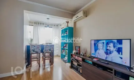 Apartamento com 2 quartos à venda na Rua Luiz de Camões, 233, Santo Antônio, Porto Alegre, 65 m2 por R$ 290.000