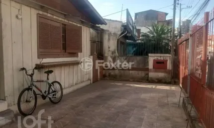 Casa com 1 quarto à venda na avenida general anápio gomes, 249, vila veranópolis, cachoeirinha, 300 m2 por r$ 300.000