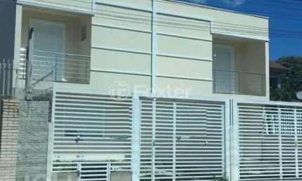 Casa com 3 quartos à venda na Rua Maricas, 165, Fátima, Canoas, 105 m2 por R$ 450.000