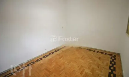 Apartamento com 1 quarto à venda na Rua Doutor Voltaire Pires, 170, Santo Antônio, Porto Alegre, 32 m2 por R$ 135.000