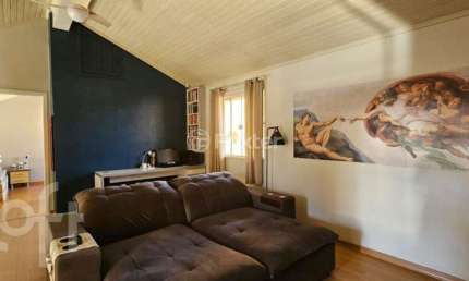 Casa com 3 quartos à venda na Rua Phoenix, 51, Estância Velha, Canoas, 159 m2 por R$ 849.000