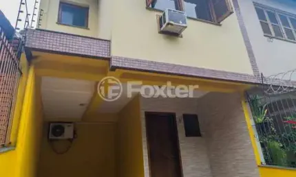 Casa com 3 quartos à venda na Rua Abdo Jorge Curi, 197, Parque Santa Fé, Porto Alegre, 159 m2 por R$ 429.500