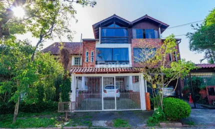 Casa com 3 quartos à venda na Rua Ponciano Pacheco da Silveira, 114, Serraria, Porto Alegre, 181 m2 por R$ 568.000