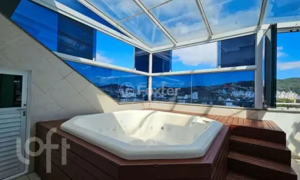 Cobertura com 2 quartos à venda na Rua João Pio Duarte Silva, 94, Córrego Grande, Florianópolis, 126 m2 por R$ 1.157.000