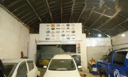 Barracão / Galpão / Depósito com 1 sala à venda na Rua Vinte e Cinco de Julho, 220, São João, Porto Alegre, 435 m2 por R$ 650.000