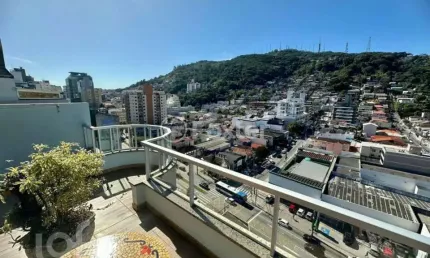 Cobertura com 3 quartos à venda na Avenida Hercílio Luz, 1425, Centro, Florianópolis, 162 m2 por R$ 1.490.000