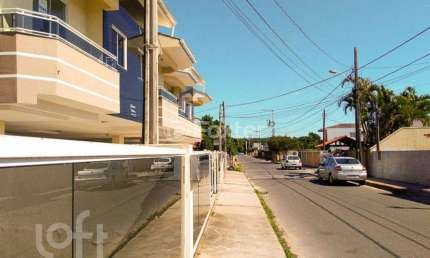 Apartamento com 3 quartos à venda na Rua Paulina Marques dos Santos, 228, Ingleses do Rio Vermelho, Florianópolis, 80 m2 por R$ 312.000