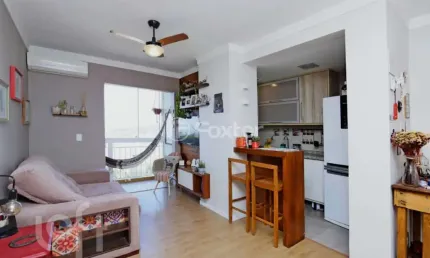 Apartamento com 2 quartos à venda na Rua Abram Goldsztein, 446, Jardim Carvalho, Porto Alegre, 57 m2 por R$ 350.000