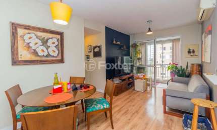 Apartamento com 3 quartos à venda na Avenida Benno Mentz, 100, Vila Ipiranga, Porto Alegre, 74 m2 por R$ 545.000