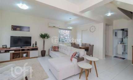 Casa em condomínio fechado com 3 quartos à venda na Rua Derocy Peres da Palma, 121, Lomba do Pinheiro, Porto Alegre, 108 m2 por R$ 650.000