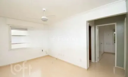 Apartamento com 2 quartos à venda na Rua Itiberê da Cunha, 183, São Sebastião, Porto Alegre, 69 m2 por R$ 260.000