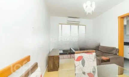 Apartamento com 1 quarto à venda na Rua Miguel Di Giorgio, 100, São Sebastião, Porto Alegre, 70 m2 por R$ 255.000