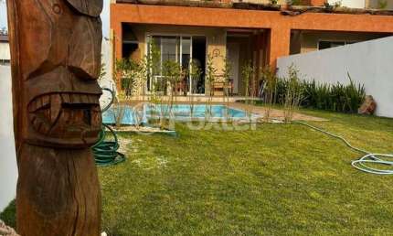 Casa com 3 quartos à venda na Rua Vila Lobos, 359, Centro, Xangri-Lá, 160 m2 por R$ 1.050.000