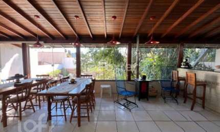 Casa com 3 quartos à venda na Rua Padre Nóbrega, 384, Vila Nova, Novo Hamburgo, 340 m2 por R$ 645.000