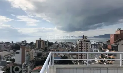 Cobertura com 3 quartos à venda na Rua Coronel Pedro Demoro, 1841, Balneário, Florianópolis, 218 m2 por R$ 1.690.000