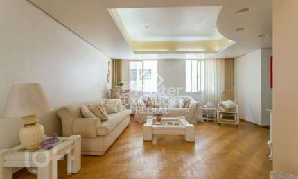 Apartamento com 3 quartos à venda na Rua Ramiro Barcelos, 1906, Rio Branco, Porto Alegre, 180 m2 por R$ 870.000