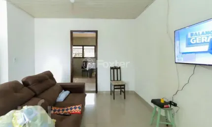 Casa com 2 quartos à venda na Rua Araçá, 2330, Harmonia, Canoas, 47 m2 por R$ 380.000