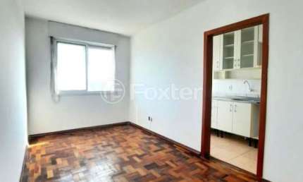 Apartamento com 2 quartos à venda na Rua Moyses Antunes da Cunha, 55, Santo Antônio, Porto Alegre, 60 m2 por R$ 244.000