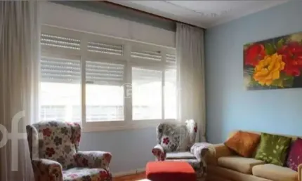 Apartamento com 3 quartos à venda na Travessa Afonso Marques, 50, Navegantes, Porto Alegre, 110 m2 por R$ 300.000