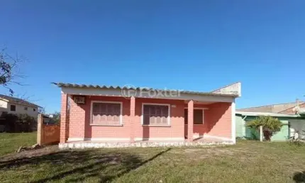 Casa com 2 quartos à venda na Avenida Itália, 3379, Centro, Balneário Pinhal, 171 m2 por R$ 250.000