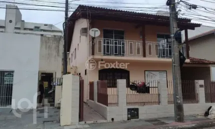 Casa com 3 quartos à venda na Rua Edison Areas, 40, Trindade, Florianópolis, 100 m2 por R$ 1.300.000