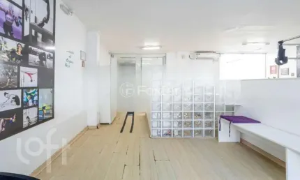 Casa com 3 quartos à venda na rua sinimbú, 266, petrópolis, porto alegre, 230 m2 por r$ 1.100.000